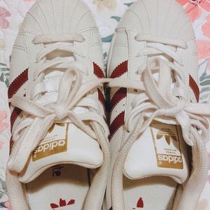 Adidas big kids size 5